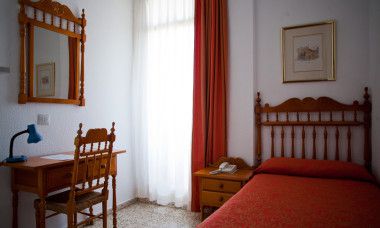 spåkkurs Malaga-Club-Hisp-single-room